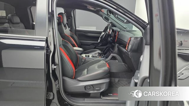 Ford Ranger 3rd Generation 2023 Черный из Кореи, фото 2