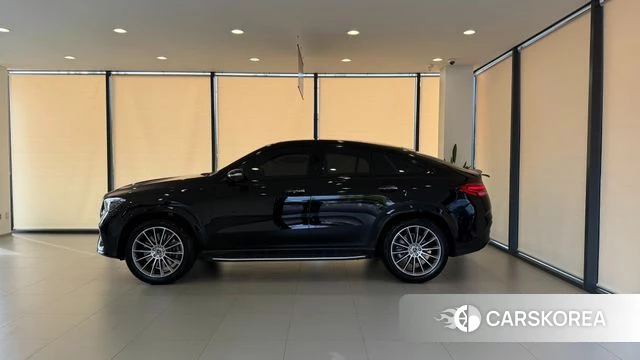 Mercedes-Benz GLE-Class W167 2026 Черный из Кореи, фото 2