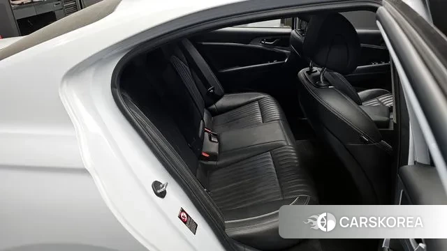 Genesis G70 2019 Белый из Кореи, фото 2