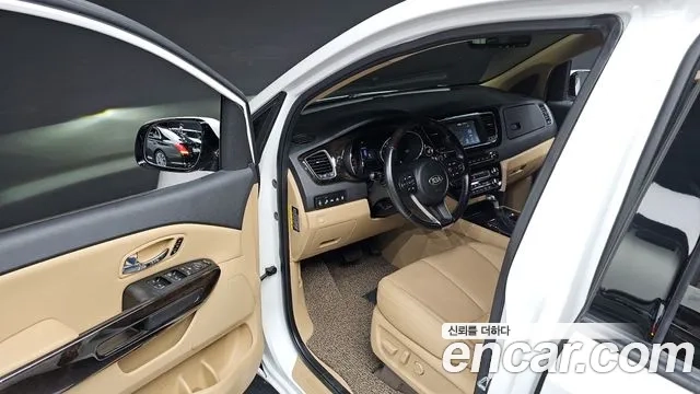 Kia The New Carnival 2020 Белый из Кореи, фото 2