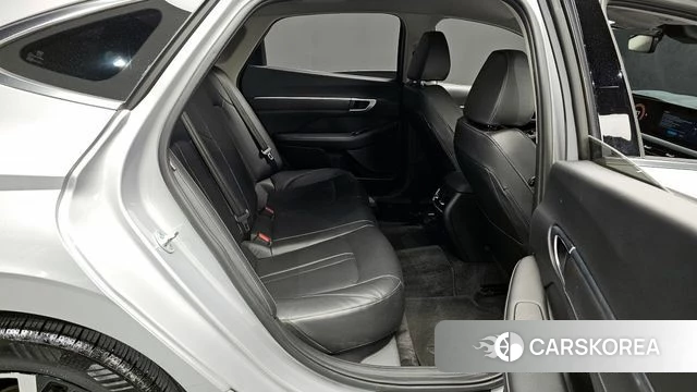 Hyundai Sonata D Edge (DN8) 2025 Серебряный из Кореи, фото 2