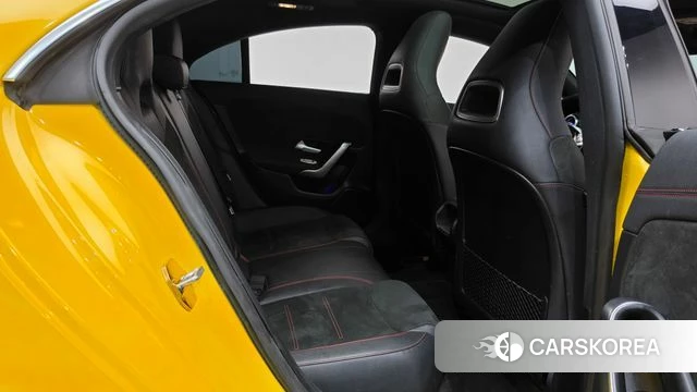 Mercedes-Benz CLA-Class C118 2020 Желтый из Кореи, фото 2