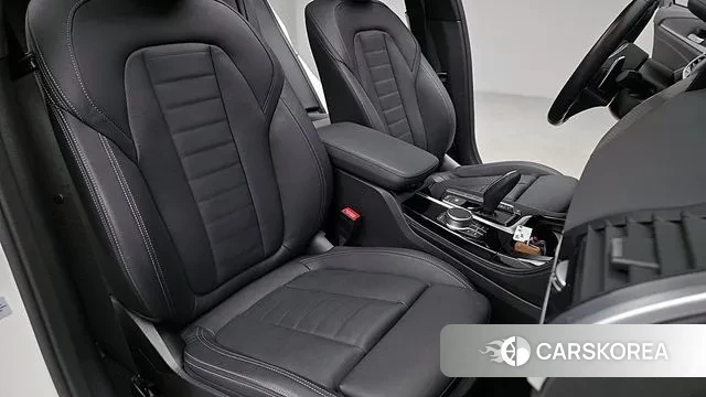 BMW X4 (G02) 2021 Белый из Кореи, фото 2