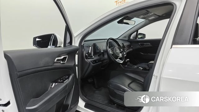 Kia Sportage 5th Generation 2021 Белый из Кореи, фото 2