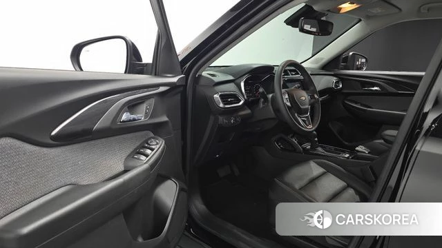 Chevrolet (GM Daewoo) Trailblazer 2021 Черный из Кореи, фото 2