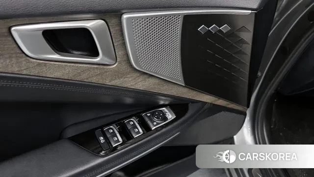 Kia K8 2021 Серебристо-серый из Кореи, фото 2