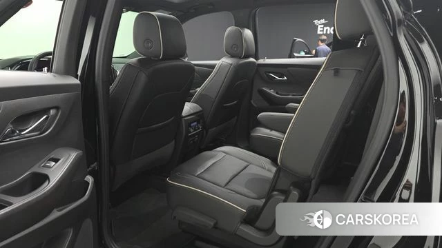 Chevrolet (GM Daewoo) Traverse 2023 Черный из Кореи, фото 2