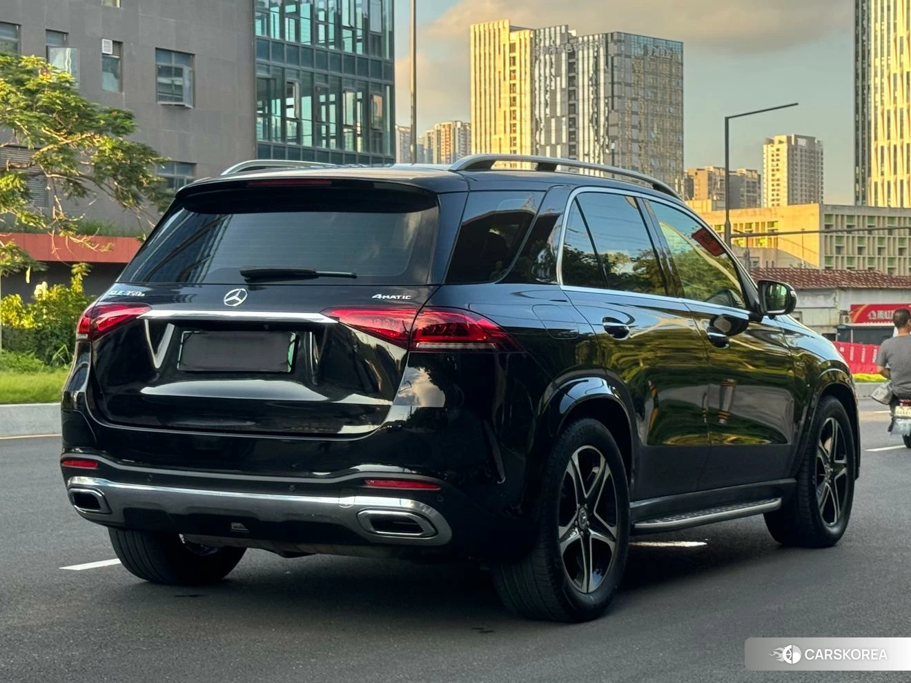 Mercedes-Benz GLE PHEV 2021 Черный из Китая, фото 2