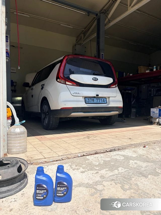 Kia Soul Booster EV 2019 Белый из Кореи, фото 2