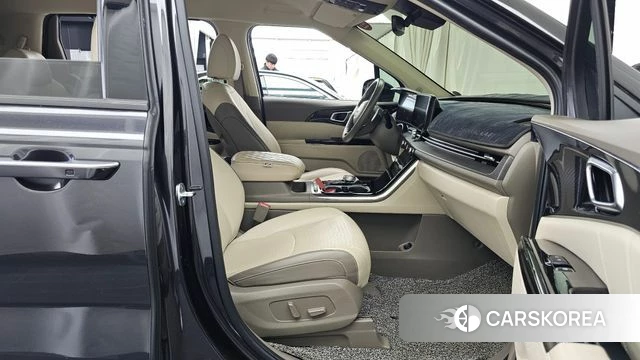 Kia Carnival 4th generation 2021 Серый из Кореи, фото 2