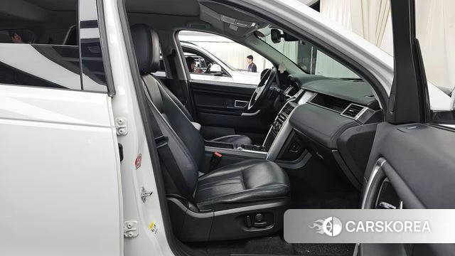 Land Rover Discovery Sports 2018 Белый из Кореи, фото 2