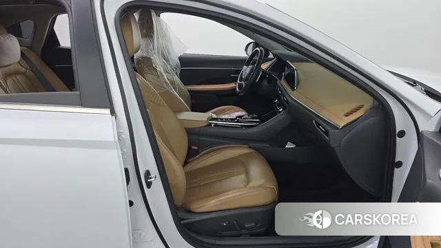 Hyundai Sonata (DN8) 2019 Белый из Кореи, фото 2