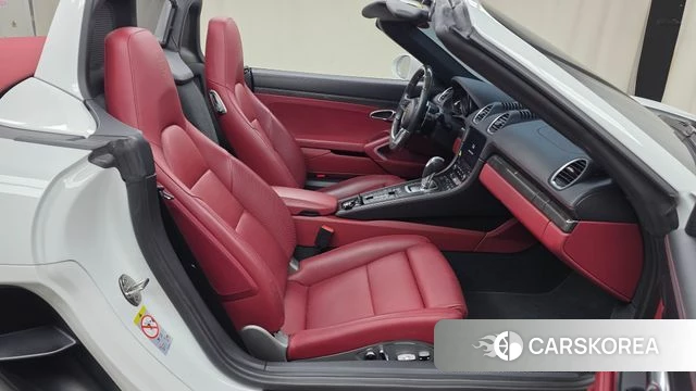 Porsche 718 Boxster 2021 Белый из Кореи, фото 2