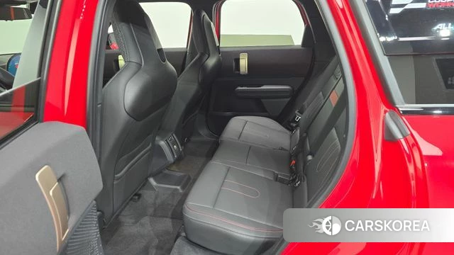 Mini Cooper S Countryman 3rd Generation 2025 Красный из Кореи, фото 2