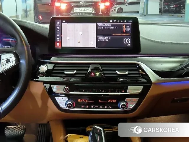 BMW 5 Series (G30) 2021 Серый из Кореи, фото 2