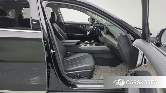 Kia K8 2022 Черный из Кореи, фото 2