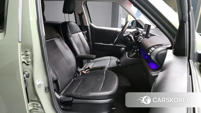 Hyundai Casper 2021 Зеленый из Кореи, фото 2