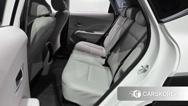 Hyundai Kona Hybrid (SX2) 2024 Белый из Кореи, фото 2