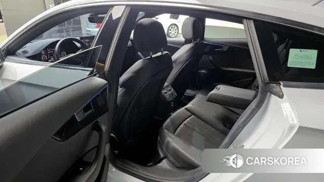 Audi A5 (F5) 2020 Белый из Кореи, фото 2