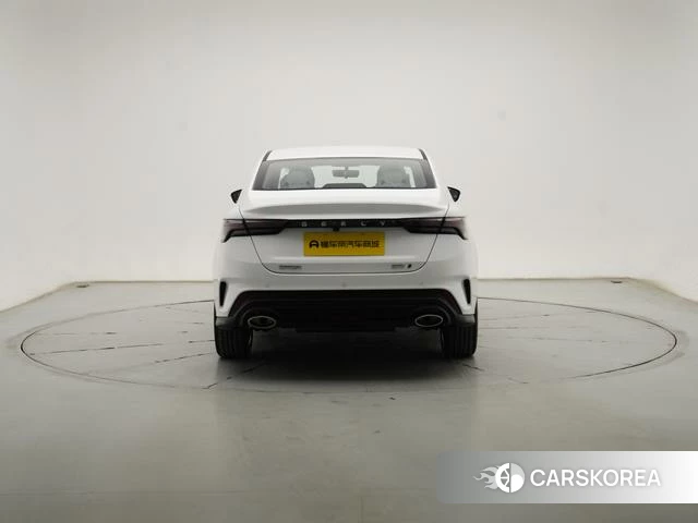 Geely Automobile Binrui 2026 Белый из Китая, фото 2