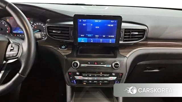 Ford Explorer 6th Generation 2020 Черный из Кореи, фото 2