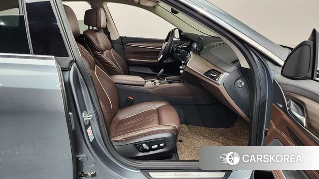 BMW 6 Series GT (G32) 2020 Серый из Кореи, фото 2