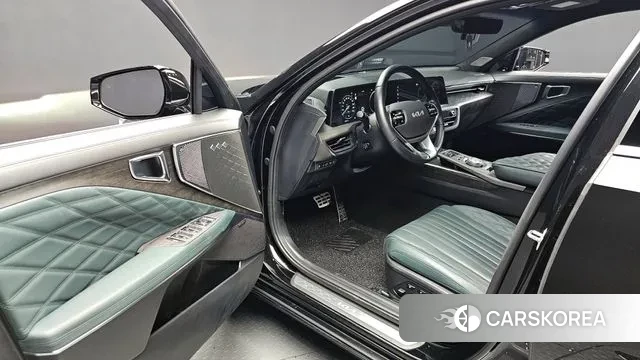 Kia K8 Hybrid 2023 Черный из Кореи, фото 2