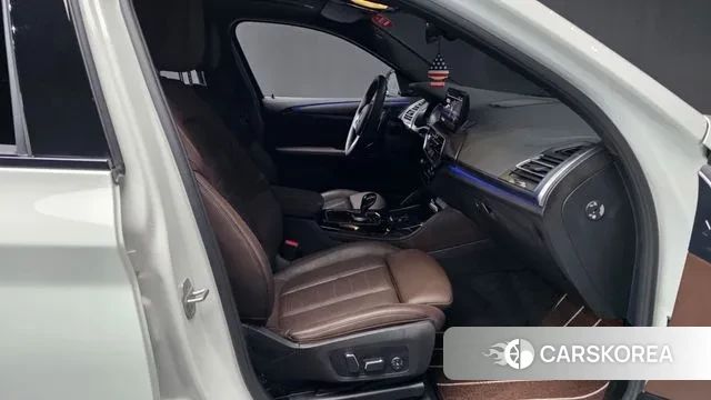 BMW X4 (G02) 2025 Белый из Кореи, фото 2