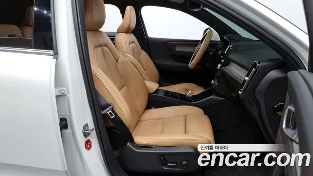 Volvo XC40 id 2906708 из Кореи 2