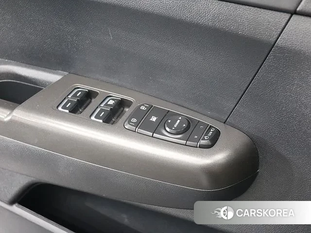 Kia Sportage The Bold 2018 Белый из Кореи, фото 2