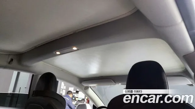 Tesla Model 3 2020 Белый из Кореи, фото 2