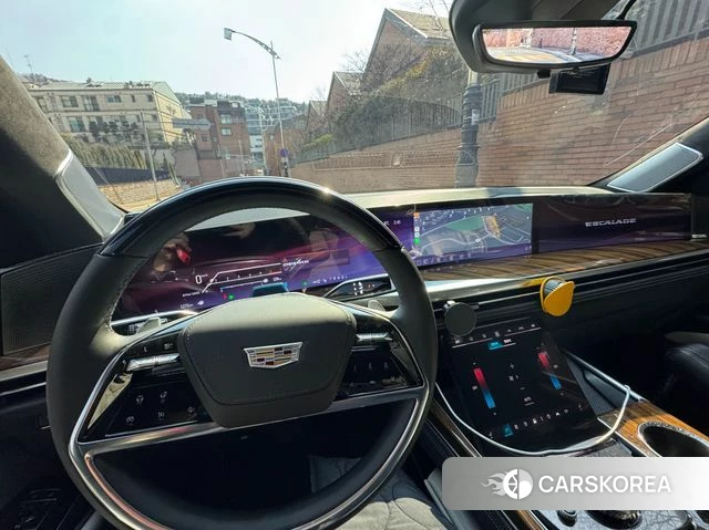 Cadillac Escalade 5th Generation 2025 Черный из Кореи, фото 2