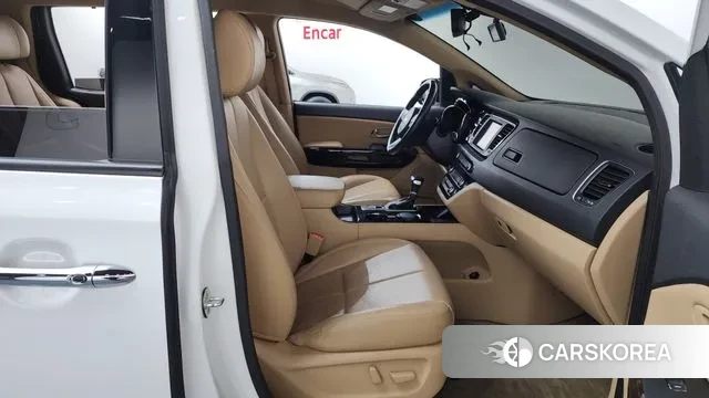 Kia The New Carnival 2018 Белый из Кореи, фото 2