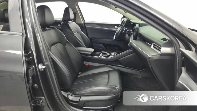 Kia K5 3rd generation 2021 Серый из Кореи, фото 2