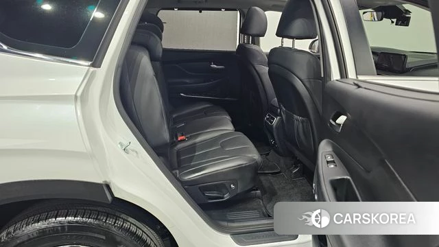 Hyundai The New Santa Fe 2023 Белый из Кореи, фото 2