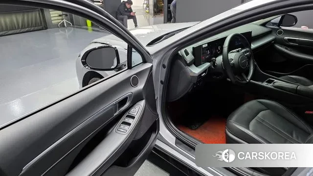 Hyundai Sonata D Edge (DN8) 2024 Серебряный из Кореи, фото 2