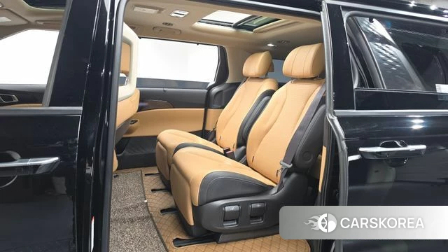 Kia Carnival 4th generation 2022 Черный из Кореи, фото 2