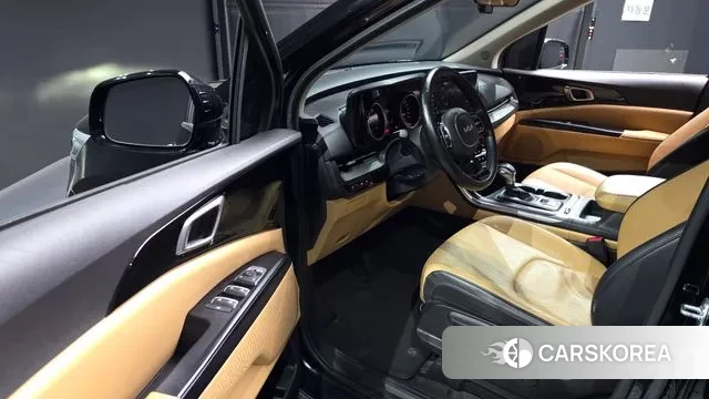 Kia Carnival 4th generation 2022 Черный из Кореи, фото 2