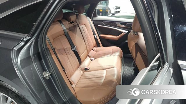 Audi A6 (C8) 2020 Серый из Кореи, фото 2