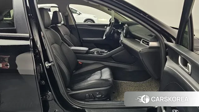 Kia K5 3rd generation 2022 Черный из Кореи, фото 2