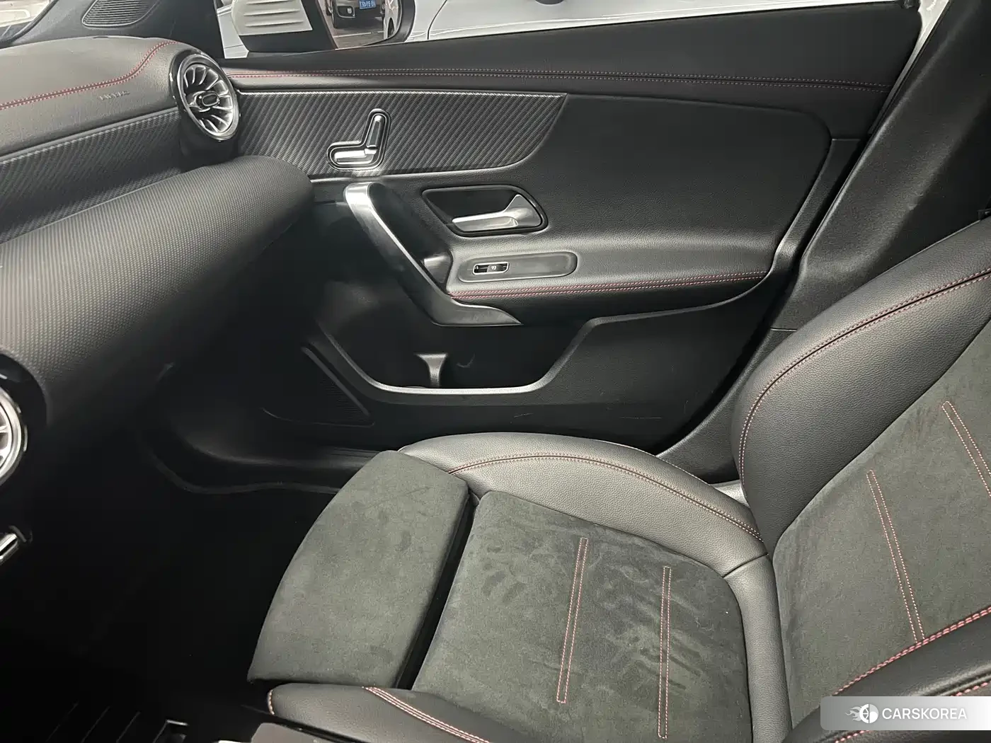 Mercedes-Benz A-Class 2023 Белый из Китая, фото 2