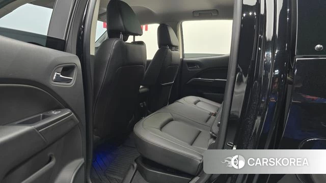 Chevrolet (GM Daewoo) Real New Colorado 2022 Черный из Кореи, фото 2