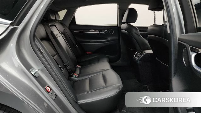 Hyundai Grandeur IG 2018 Светло-серебряный цвет из Кореи, фото 2