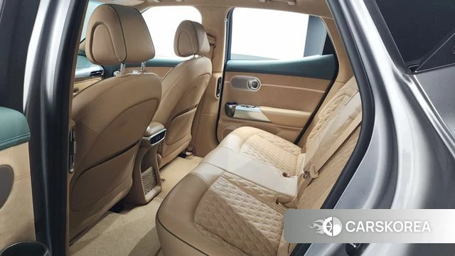 Genesis GV60 2022 Серебристо-серый из Кореи, фото 2
