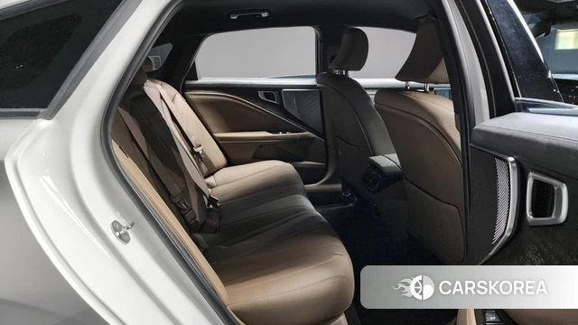 Kia K8 2023 Белый из Кореи, фото 2