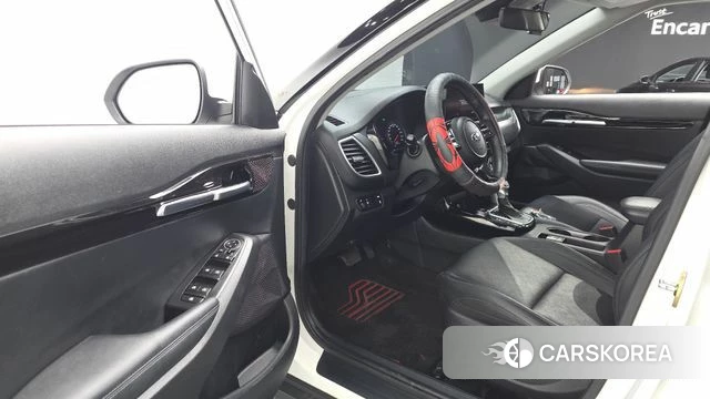 Kia Seltos 2020 Белый из Кореи, фото 2