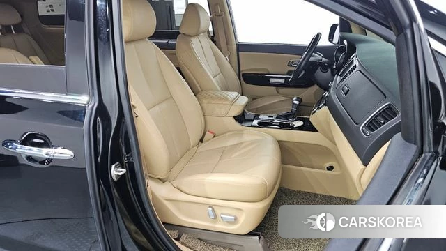 Kia The New Carnival 2018 Черный из Кореи, фото 2