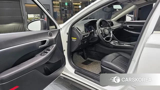 Hyundai Sonata (DN8) 2019 Белый из Кореи, фото 2