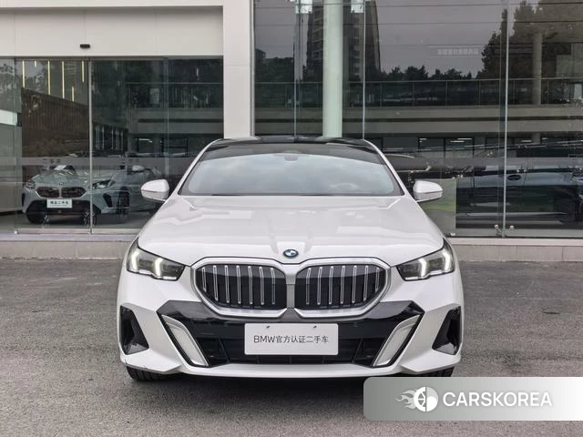 BMW 5 series id 4182477 из Китая 2