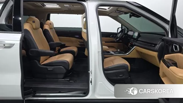 Kia Carnival 4th generation 2022 Белый из Кореи, фото 2